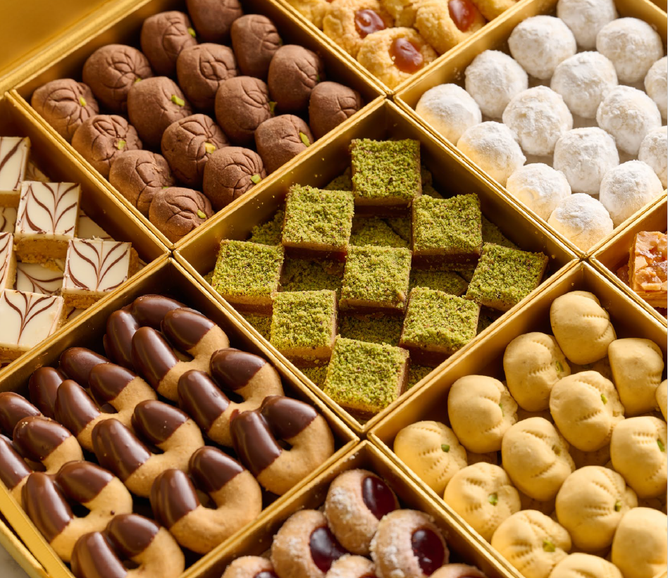 LARGE GOLD SWEET HAMPER